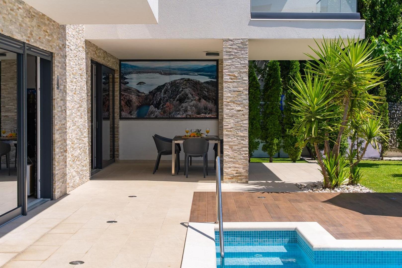 Villa Agava With Heated Pool, Jacuzzi, Sauna, Gym, 4 En-Suite Bedrooms Gata Eksteriør billede