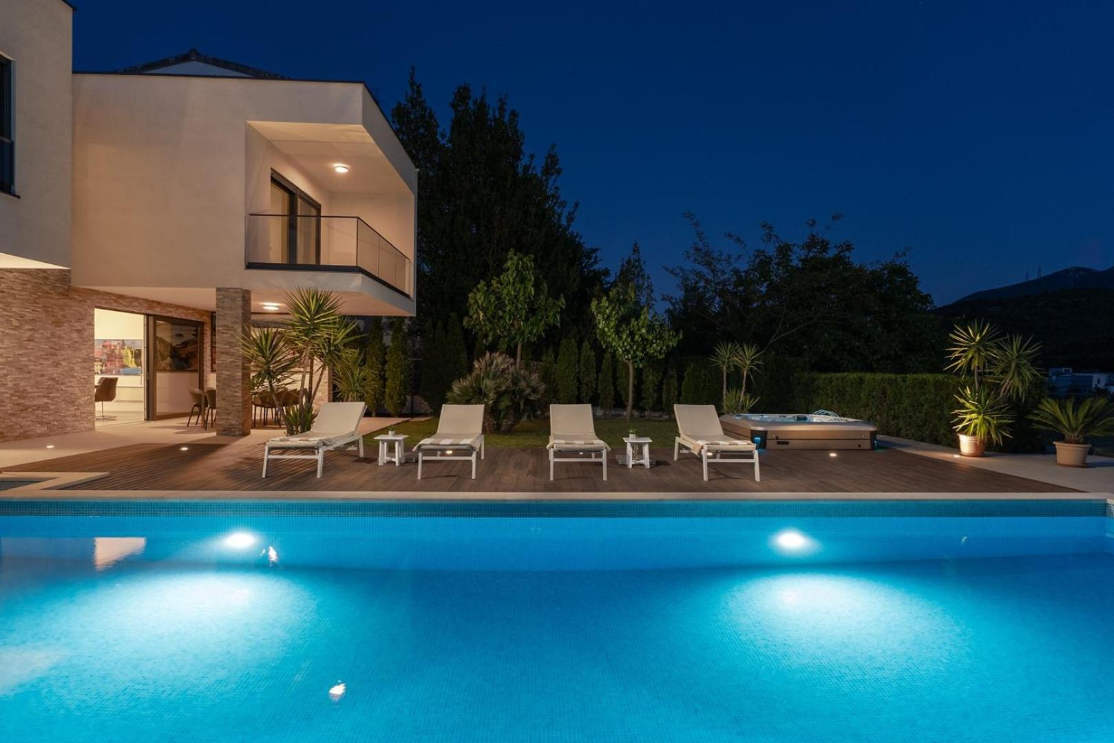 Villa Agava With Heated Pool, Jacuzzi, Sauna, Gym, 4 En-Suite Bedrooms Gata Eksteriør billede