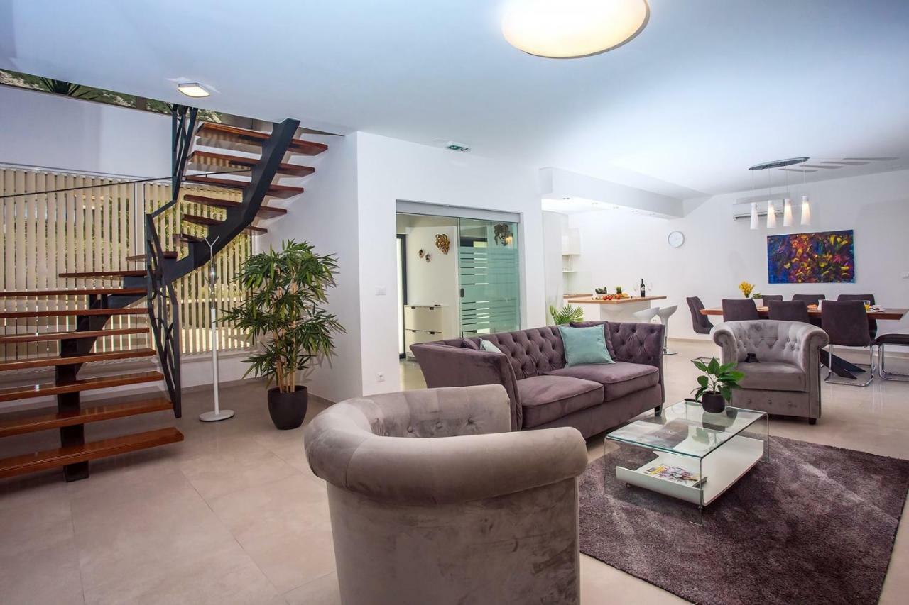 Villa Agava With Heated Pool, Jacuzzi, Sauna, Gym, 4 En-Suite Bedrooms Gata Eksteriør billede