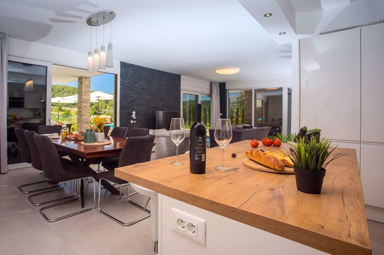 Villa Agava With Heated Pool, Jacuzzi, Sauna, Gym, 4 En-Suite Bedrooms Gata Eksteriør billede
