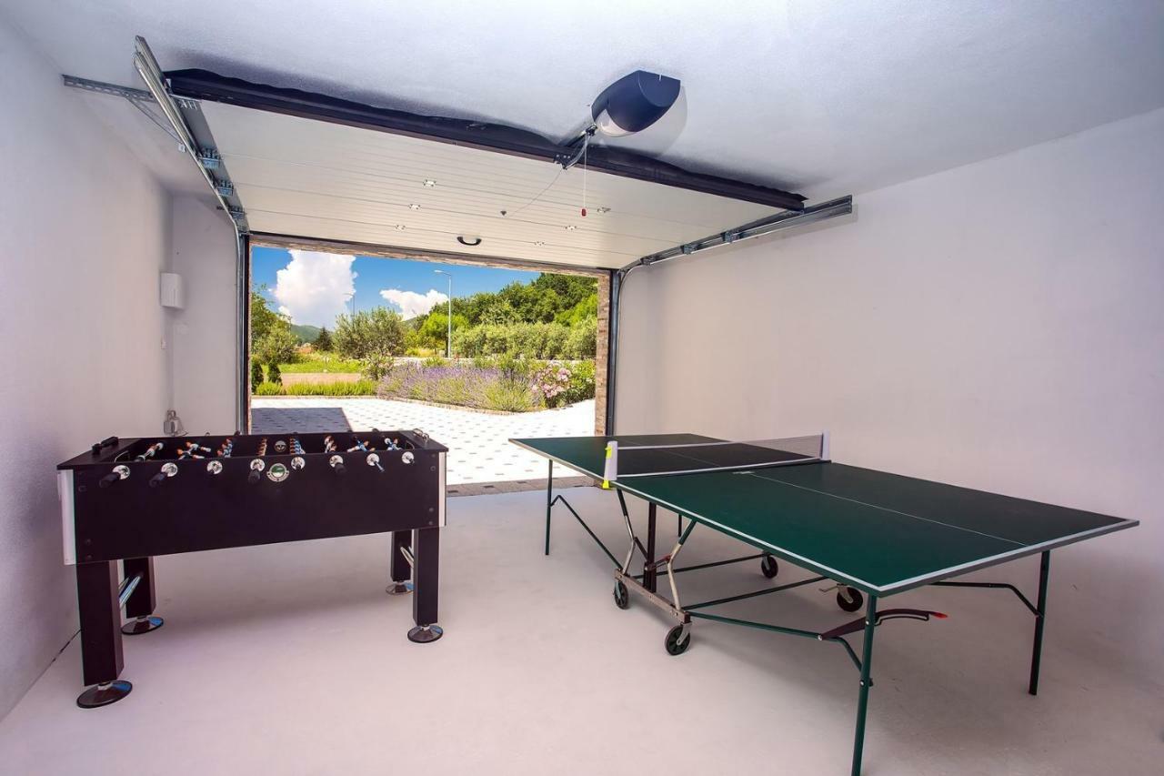 Villa Agava With Heated Pool, Jacuzzi, Sauna, Gym, 4 En-Suite Bedrooms Gata Eksteriør billede