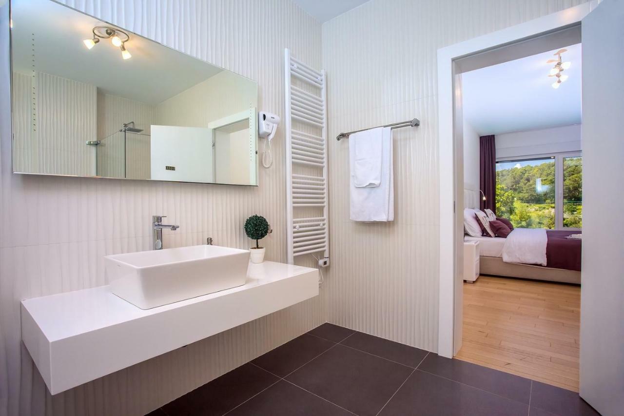 Villa Agava With Heated Pool, Jacuzzi, Sauna, Gym, 4 En-Suite Bedrooms Gata Eksteriør billede